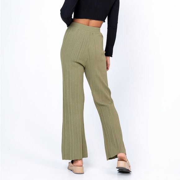 NWOT Princess Polly Women’s Green Knit Pants - Picture 4 of 7